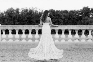 MailysFortunePhotography_AlineMercier_ChateaudeVoltaire_133w robe rue de seine mariée bohème