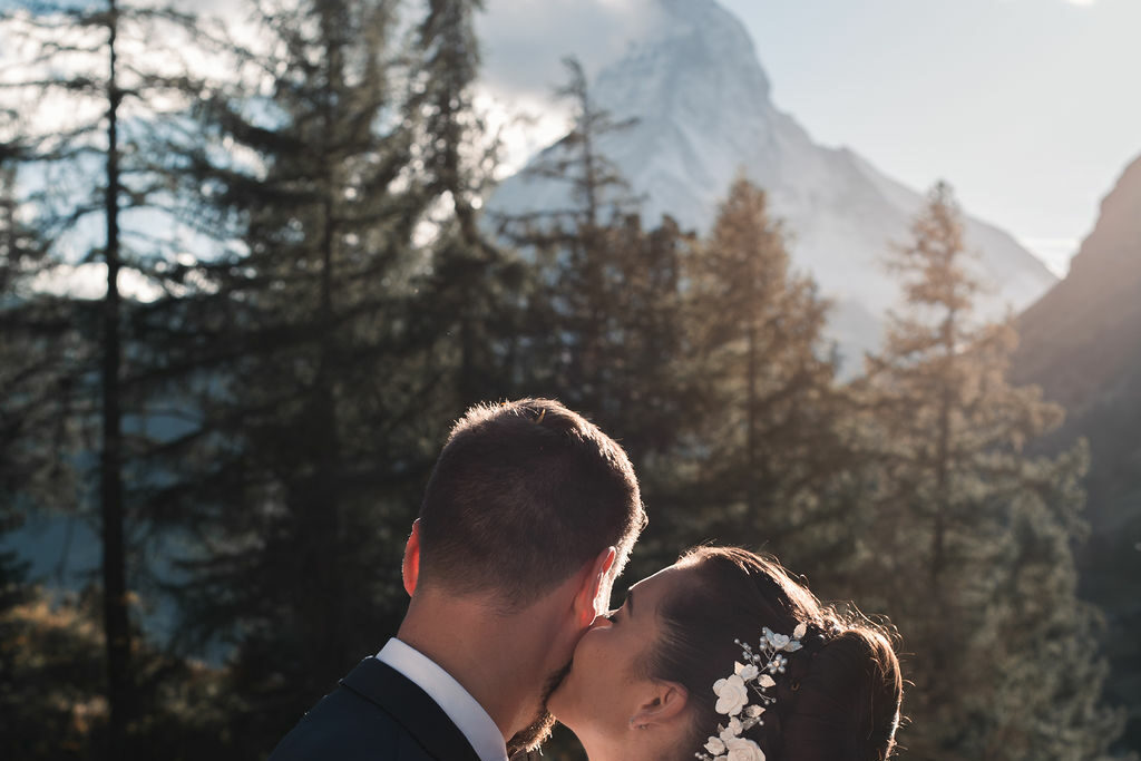 Read more about the article A. & M.